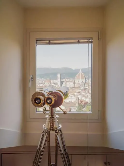 Daire Luxury Window On Floransa İtalya