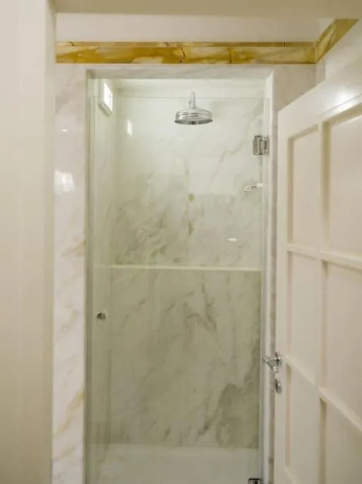 Daire Luxury Window On Floransa